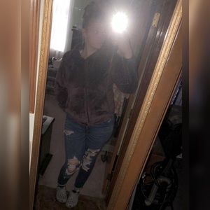 Meet your Posher, Kay